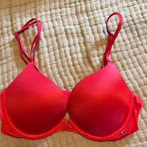 Victoria's Secret Vibrant Red Bra